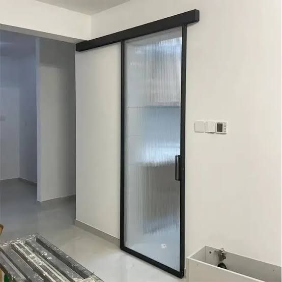 MS50 Vertical Sliding - Image 1